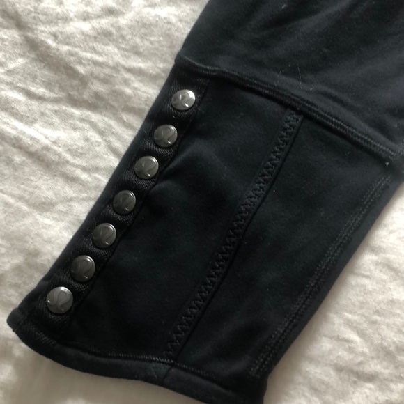 Lululemon capris - Picture 2 of 3